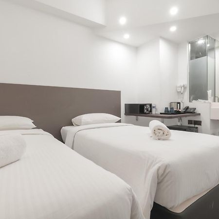 A Hotel Dickson Singapour Extérieur photo
